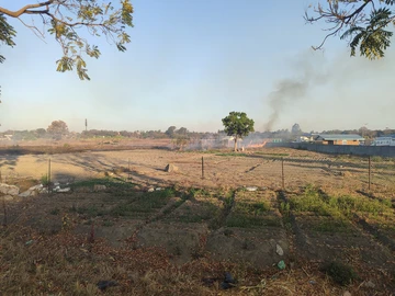 Commercial & Industrial Land