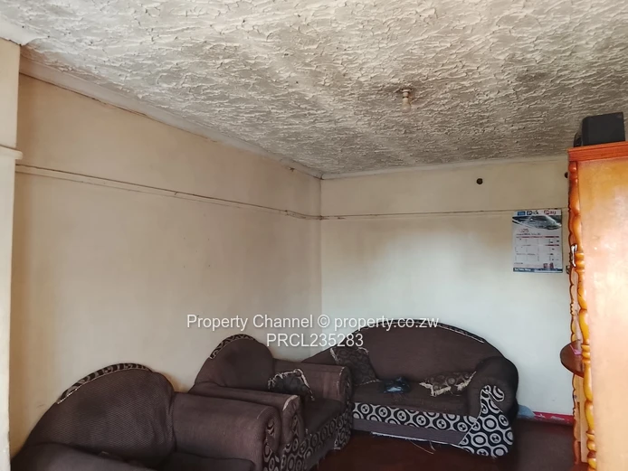 Solid 5-Bed Chitungwiza Home — Walled and Gated