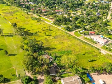 Commercial & Industrial Land