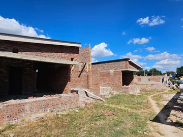 3 Bedroom Flat & Apartment