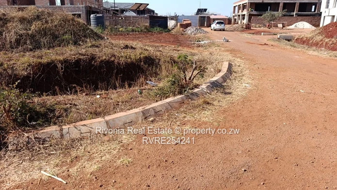 1300m² Stand in Mt Pleasant Heights — Access-Controlled, Tarred Road