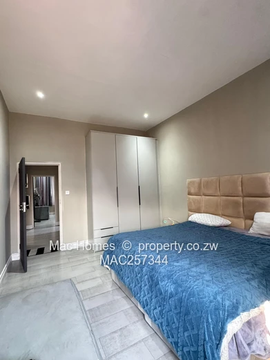 A choice of 3 Cluster Homes with 4/3 bedrooms in Peakwood Village