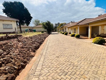 3 Bedroom Garden Flat