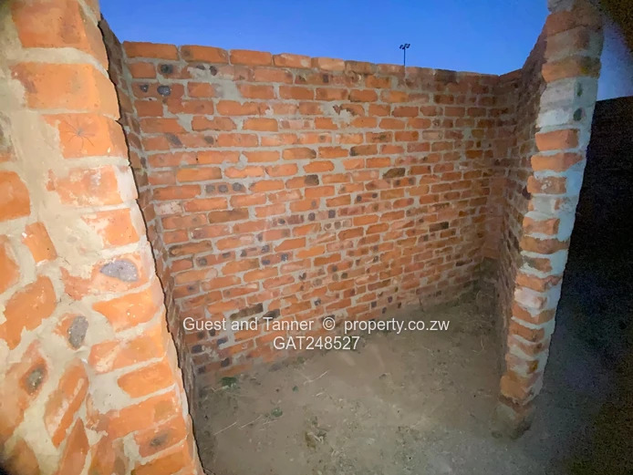 Incomplete 4-Bedroom House for Sale | Glaudina