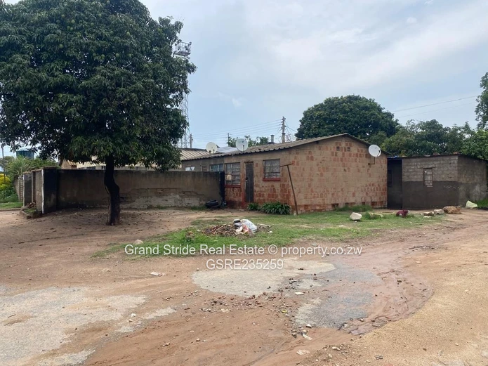 Corner Core House For Sale In Zengeza 3