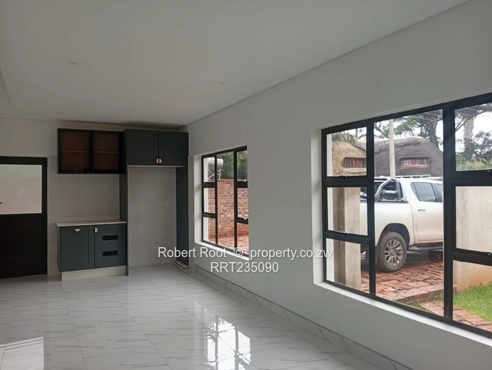 3 Bed Cluster apartment For Rent