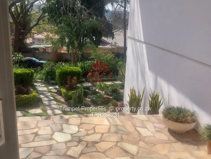 Glenlorne home for sale, mortgage accepted