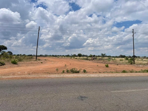 Commercial & Industrial Land