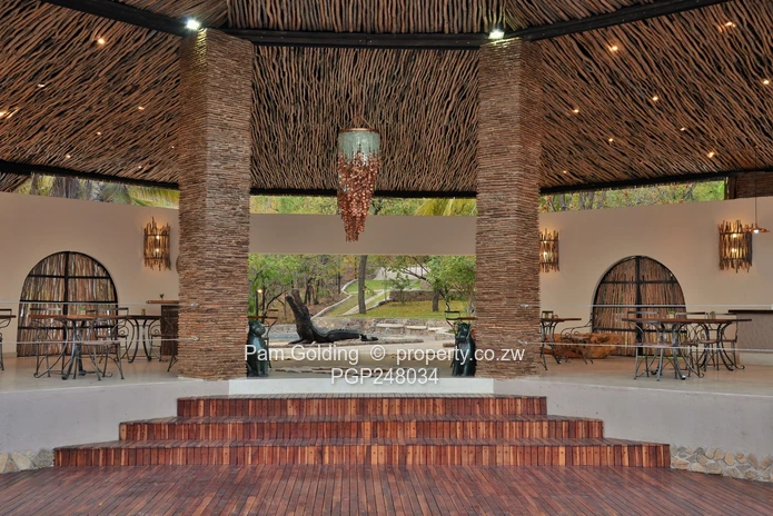 Own a piece of paradise in Mica Point Kariba