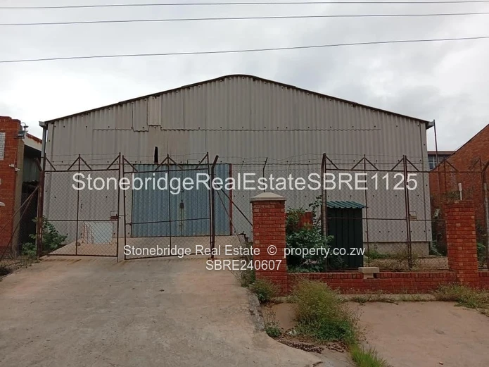 914SQM warehouse in Belmont for sale