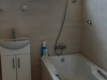 2 Bedroom Garden Flat