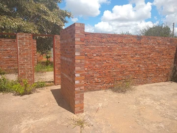6 Bedroom House