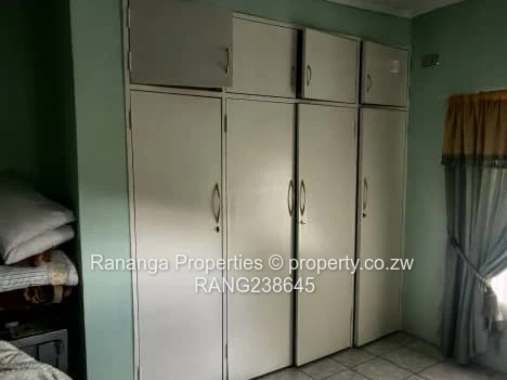 ?? CBD 1-Bedroom Apartment for Sale- Bulawayo