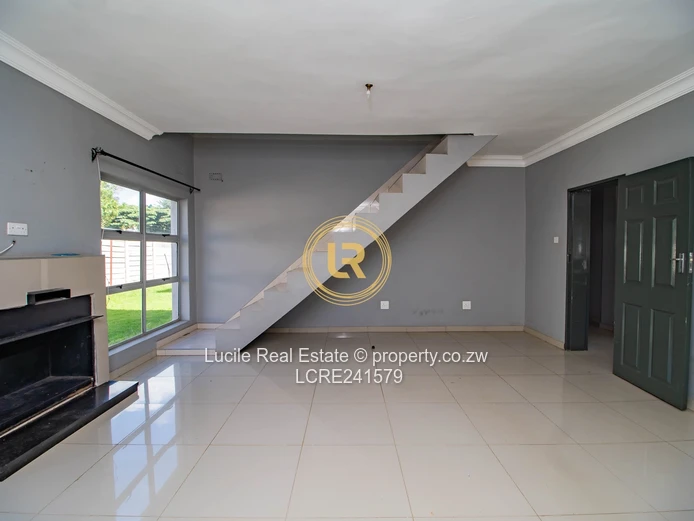 Modern 3 - bedroom House with En-Suite Bathrooms