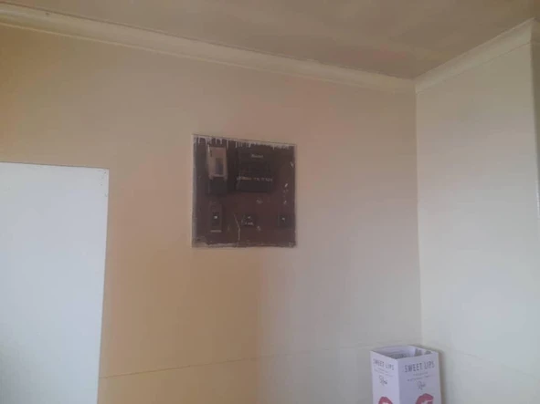 2 Bedroom Flat & Apartment