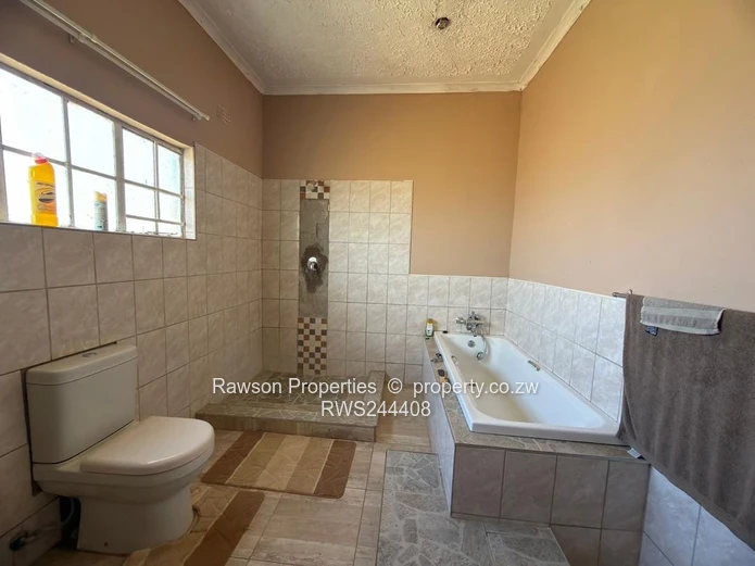 Kadoma Sabonabona property for sale