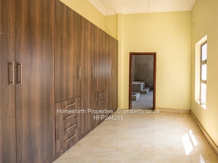 Carrick Creagh Luxury Mansion for Sale (Sole Mandate)