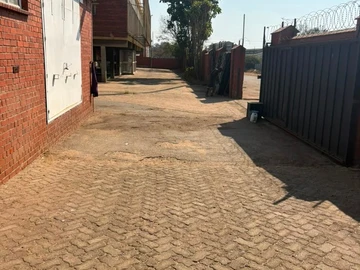 Warehouse & Factory
