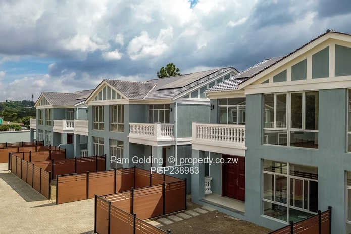 Luxury 4-Bedroom Duplexes in the Heart of Strathaven (Sole Mandate)
