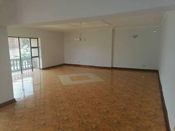 6 Bedroom House