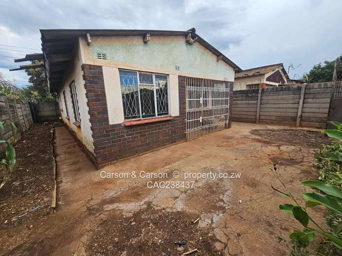 House to rent in Glen View 3