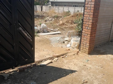 Stands & Residential Land