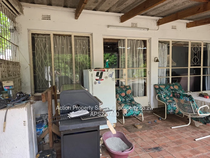 House For Sale In Strathaven 