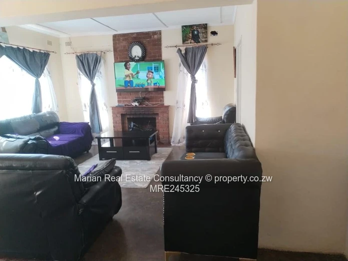 3 Bedroom House, Mahatshula For Sale