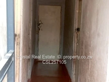 Glen Norah House Asking $45 000 (Sole Mandate)