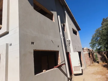 8 Unit Townhouse Complex