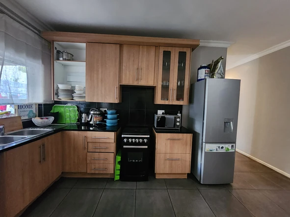 2 Bedroom Garden Flat