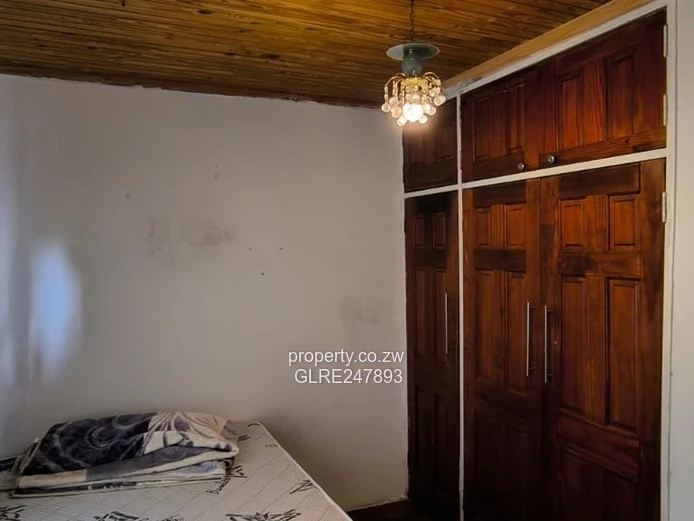 Greendale 5-Bed Family Home — Garden, Solar & Carport