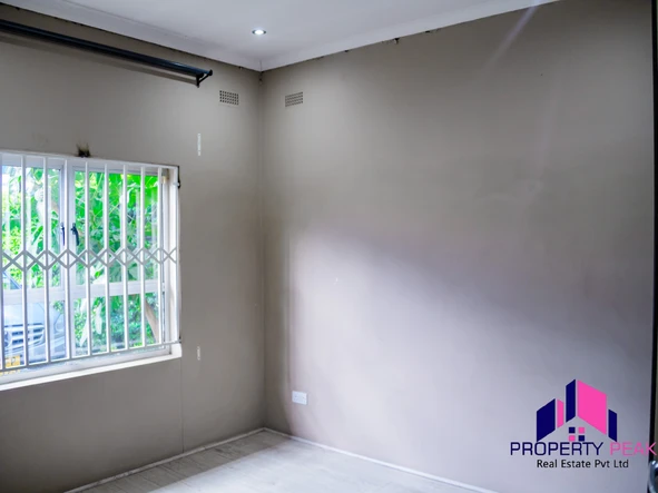 3 Bedroom Garden Flat