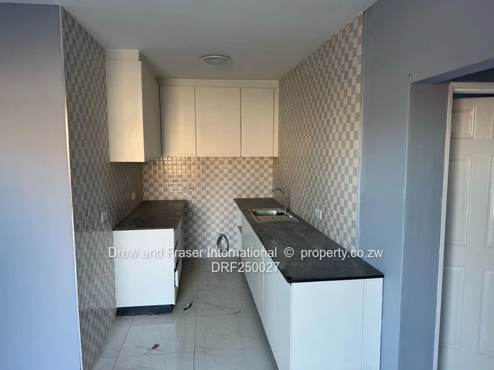 Mabvazuva 2 beds apartment available for rent $350.
