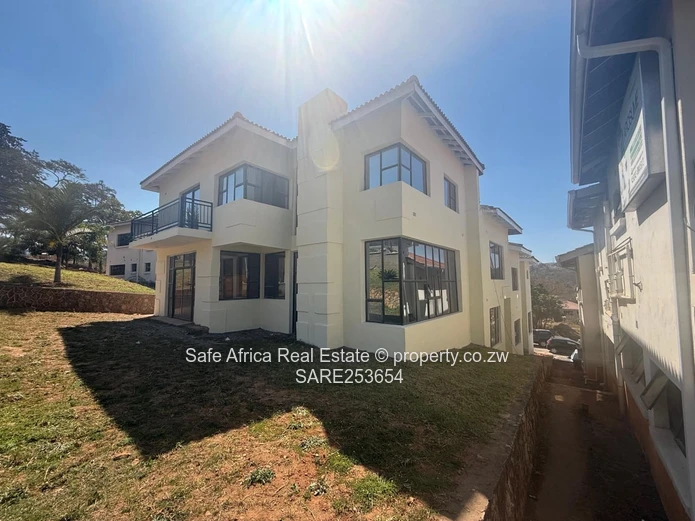 LUXURY 5-BEDROOM VILLA FOR SALE – CARRICK CREAGH   USD 380,000 | 500m² Stand | Title Deed