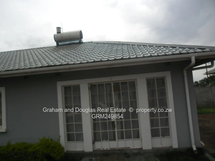Marlborough Garden Flat/Cluster For Sale