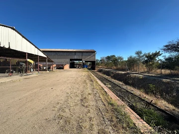 Warehouse & Factory