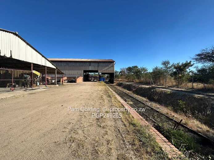 Exceptionally Versatile Industrial Facility.