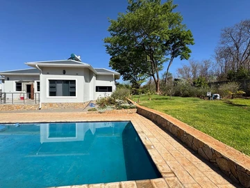 4 Unit Townhouse Complex