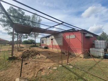 Farm & Agricultural Land