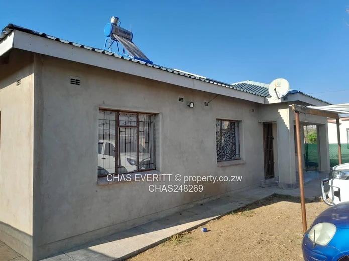 Newly built property in Turf 