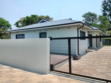 3 Bedroom Garden Flat