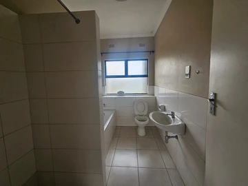 3 Bedroom Garden Flat