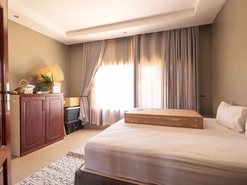 7 Bedroom Townhouse Complex