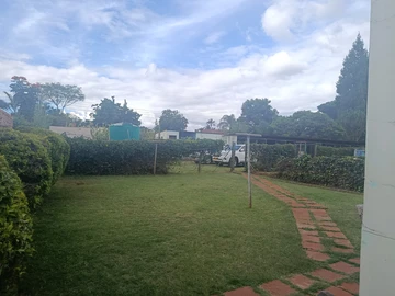 3 Bedroom Garden Flat