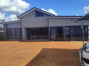 4 Bedroom Townhouse Complex