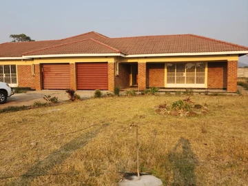 5 Bedroom House