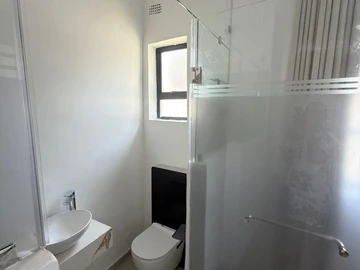 3 Bedroom Garden Flat