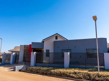 4 Bedroom Townhouse Complex