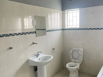 3 Bedroom Garden Flat